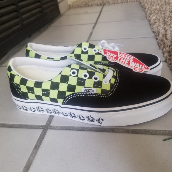 NWT Green & Black Checkered Vans Size 7 Women - Picture 2 of 6